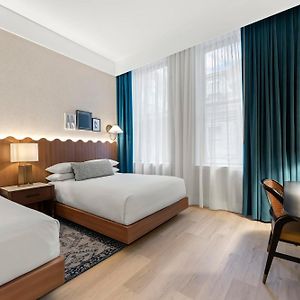 One-Bedroom Suite